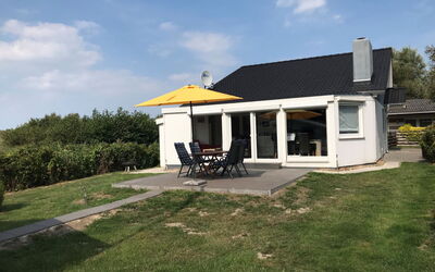 E3 Haus mit Wintergarten, Kamin und Deichblick