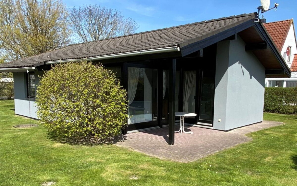 E15 Freistehendes Haus am Eckwarderhörner Deich