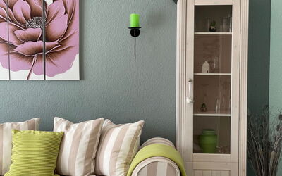 Modernes Ferienhaus mit Terrasse und Garten