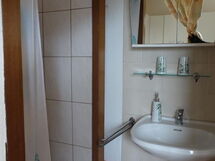 Kleines Ferienhaus mit Garten und Grill in Garitz