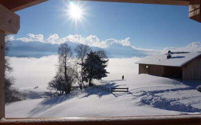 Landgut mit Blick auf das Wasser