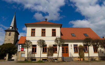 In Radisleben mit Garten und Terrasse