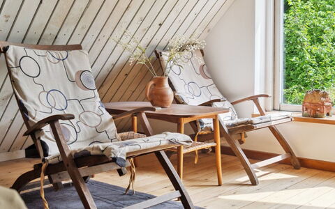 Mirija - 350M from the Sea: Hout, Huis, Veranda, Dek, Hardwood, Dak, Beits, Houten Vloer, Eco Hotel