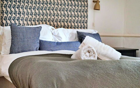 Catterick Cottage: Hout, Kamer, Beits, Stoel