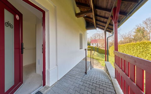 Ruzova 101: Hout, Beits, Verf, Hardwood, Gips, Veranda, Leuning, Gang