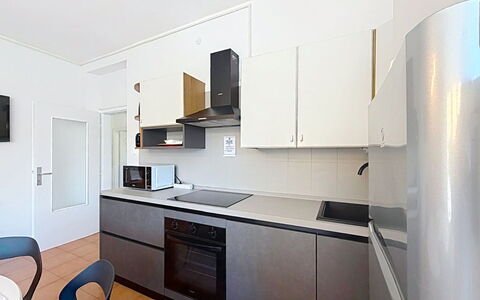 Ca dei Noni: Keuken, Toestel Van De Keuken, Countertop, Major Appliance, Cabinetry, Interieur Ontwerp, Flooring, Fornuis, Huishoudapparatuur, Meubilair
