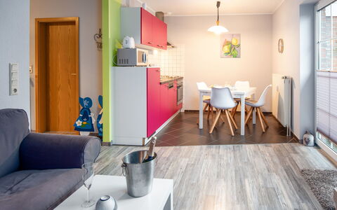 Mars: Interieur Ontwerp, Flooring, Meubilair, Verdieping, Plafond, Kamer, Appartement, Stoel, Huis, Woonkamer