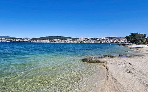 Trogir Okrug Gornji 257: Water, Watervoorraden, Zwemwater, Kust, Strand, Kust En Oceanic Landvormen, Zee, Kust, Waterweg