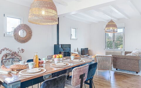 Le Clozic: Hout, Huis, Hardwood, Plank, Dek, Verblijf, Veranda, Beits, Schaduw, Natuurlijk Materiaal