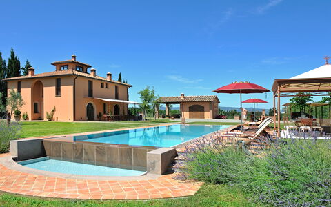 Villa Peccioli: Zwembad, Landgoed, Hacienda, Boerderij, Villa, Toevlucht, Tuin, Landscaping, Werf, Eco Hotel