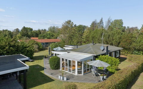 Haralde - 1.4Km from the Sea