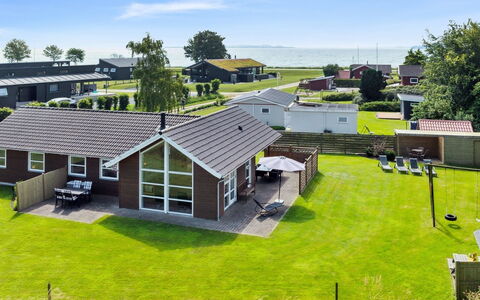 Neno - 100M from the Sea: Blauw, Verblijf, Huis, Huis, Boerderij, Landgoed, Siding