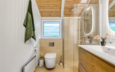 Maini - 350M from the Sea
