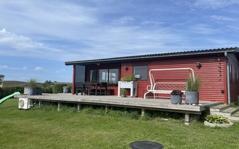 Joseph - 500M from the Sea: Wolk, Verblijf, Werf, Schaduw, Schuur, Garden Gebouwen, Veranda, Dek, Buitentafel