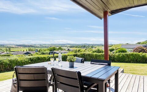 Joseph - 500M from the Sea: Lucht, Meubilair, Land Lot, Tafel, Schaduw, Buitenmeubels, Groundcover, Buitentafel, Veranda, Stoel