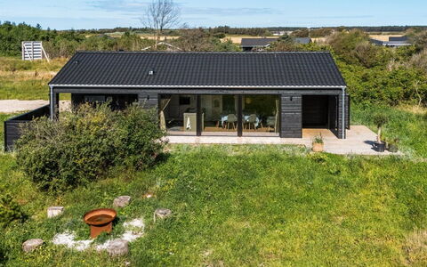 Afkar - 900M from the Sea: Meubilair, Hout, Interieur Ontwerp, Flooring, Verdieping, Stoel, Kamer, Plafond, Woonkamer, Appartement
