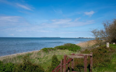 Sada - 30M from the Sea: Lucht, Blauw, Water, Zwemwater, Watervoorraden, Natuurlijke Omgeving, Horizon, Groen, Kust, Kust En Oceanic Landvormen