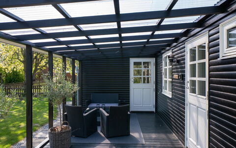 Sada - 30M from the Sea: Meubilair, Interieur Ontwerp, Hout, Plafond, Flooring, Verdieping, Houten Vloer, Keuken En Eettafel, Tafel, Lichte Inrichting