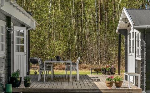 Landrich - from the Sea: Hout, Meubilair, Appartement, Kamer, Plafond, Beits, Stoel, Hardwood, Vernis, Timmerhout