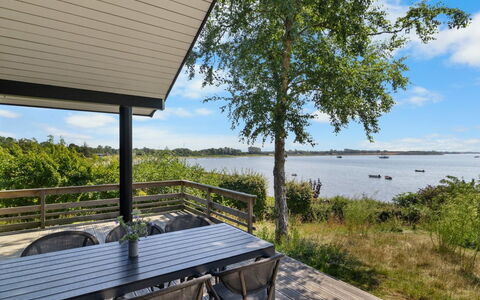 Edvardsine - 40M from the Sea: Blauw, Verblijf, Huis, Huis, Boerderij, Landgoed, Siding