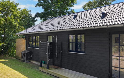Edvardsine - 40M from the Sea: Blauw, Verblijf, Huis, Huis, Boerderij, Landgoed, Siding