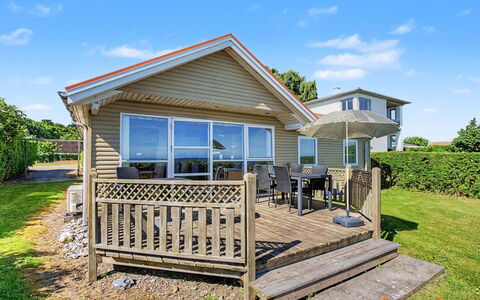Astrath - 10M from the Sea: Huis, Verblijf, Kust En Oceanic Landvormen, Kust, Kust, Veranda, Schaduw, Strand, Plank, Tropen