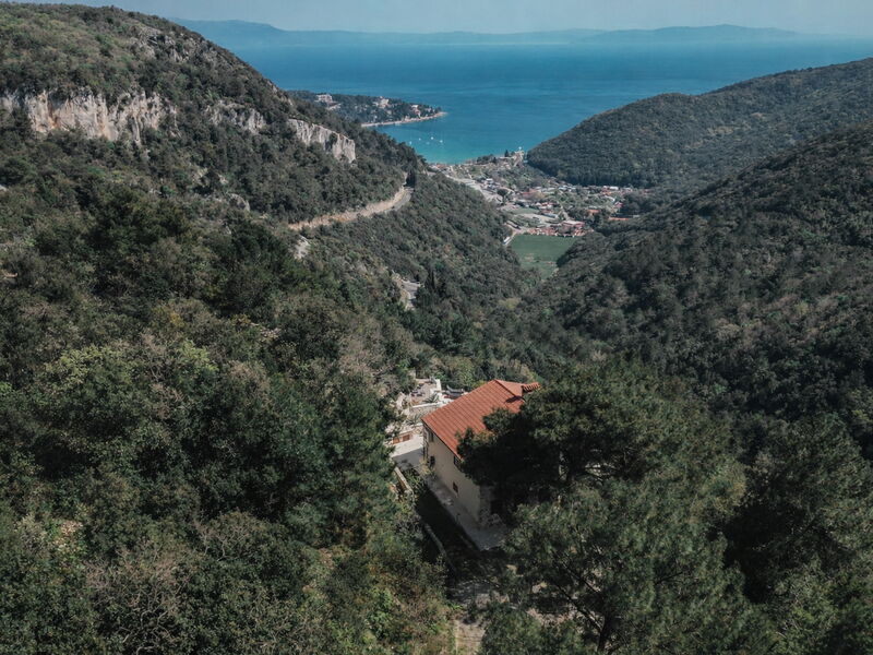 Villa Bogijeva Cliff House, Stunning View