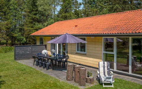 Galia - 2.5Km from the Sea: Meubilair, Hout, Interieur Ontwerp, Flooring, Verdieping, Stoel, Kamer, Plafond, Woonkamer, Appartement