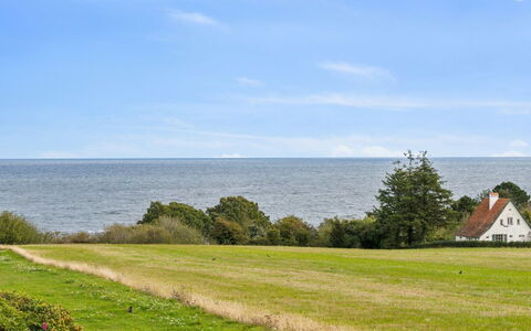 Rafn - 400M from the Sea: Architectuur, Dak, Huis, Samengesteld Materiaal, Daylighting, Siding, Oprit