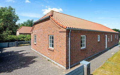 Merit - 3.2Km from the Sea