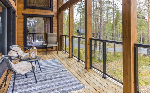 Villa Valoisa: Hout, Verblijf, Huis, Huis, Deur, Hardwood, Garden Gebouwen, Beits, Blokhut, Plank