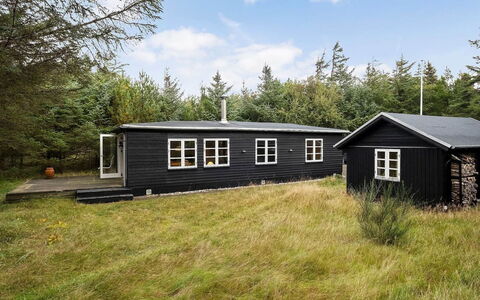 Patti - 700M from the Sea: Land Lot, Landelijk Gebied, Verblijf, Blokhut, Garden Gebouwen, Schuur, Siding, Boerderij