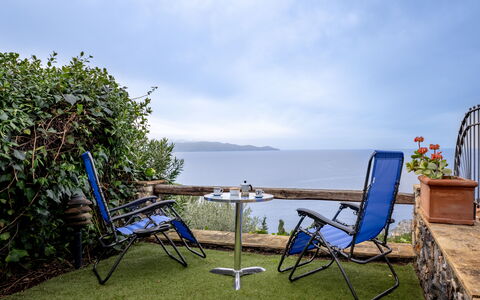 Stella Marina Apartment with Pool, Porto Santo Ste: Blauw, Meubilair, Buitenmeubels, Zee, Zomer, Kust En Oceanic Landvormen, Oceaan, Kust, Stoel, Buitentafel