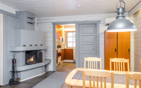 Voimatahko: Flooring, Interieur Ontwerp, Hout, Plafond, Verdieping, Meubilair, Lichte Inrichting, Kamer, Huis, Beits