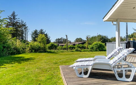 Annvy - 875M from the Sea: Meubilair, Hout, Interieur Ontwerp, Flooring, Verdieping, Stoel, Kamer, Plafond, Woonkamer, Appartement