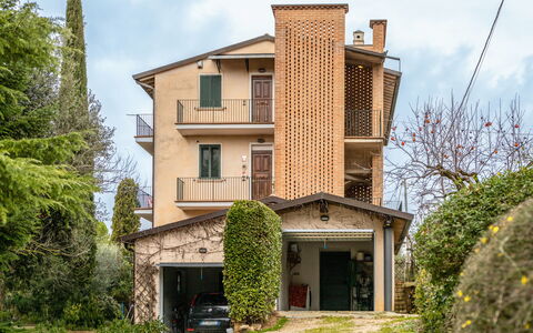 Casa Miramonti: Woongebied, Huis, Huis, Balkon, Verblijf, Voorstad, Landgoed, Villa, Veranda, Hacienda