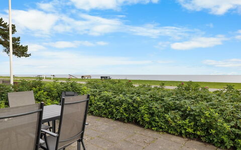 Sila - 25M from the Sea: Blauw, Verblijf, Huis, Huis, Boerderij, Landgoed, Siding