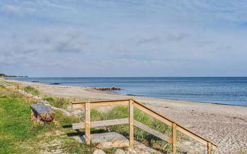 Ginger - 50M from the Sea: Verblijf, Land Lot, Blokhut, Kust, Reservoir, Schuur, Garden Gebouwen, Geluid, Bos