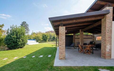 Cuadrat: Schaduw, Outdoor Structuur, Tuin, Gazon, Backyard, Beton, Kolom, Landgoed, Steen, Landscaping