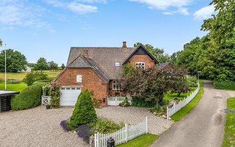 Edla - 5Km from the Sea: Huis, Struik, Verblijf, Woongebied, Huis, Dak, Menselijke Nederzetting, Landgoed, Tuin