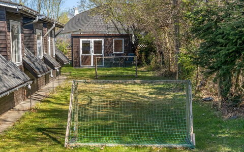 Diertje - from the Sea: Thatching, Verblijf, Huis, Dak, Huis, Boerderij, Hut, Landgoed, Dorp