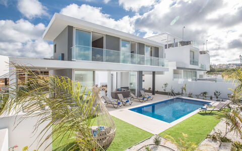 3 Schlafzimmer Villa Ol26 mit Pool in Protaras