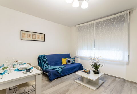 Casa Tania: Interieur Ontwerp, Meubilair, Bankstel, Appartement, Kamer, Flooring, Verdieping, Huis, Woonkamer