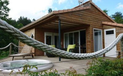 In Vivario mit Terrasse, Garten und Grill