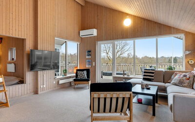 Filisha - 200M from the Sea