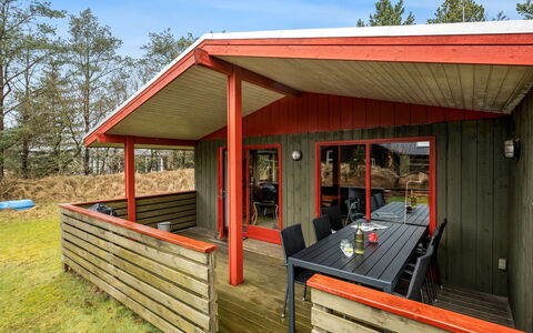 Samine - 1.2Km from the Sea: Huis, Dak, Huis, Deur, Verblijf, Schaduw, Tuin, Groundcover, Veranda, Werf