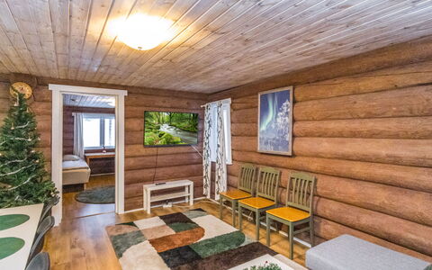 Villa Vilho: Hout, Verblijf, Huis, Huis, Deur, Hardwood, Garden Gebouwen, Beits, Blokhut, Plank