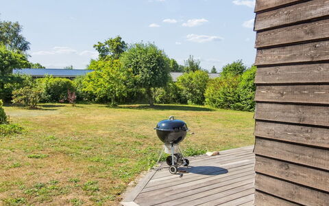 Selinda - 250M from the Sea: Tableware, Serveware, Kop, Koffiekop, Drinkware, Theepot, Voedsel, Dishware, Theekopje, Porselein