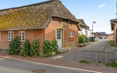 Jouni - 18Km from the Sea: Blauw, Verblijf, Huis, Huis, Boerderij, Landgoed, Siding