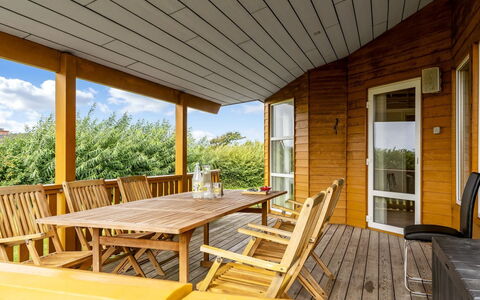 Elnur - 200M to the Fjord: Verblijf, Backyard, Werf, Garden Gebouwen, Schuur, Siding, Buitenmeubels, Blokhut, Outdoor Structuur, Keet